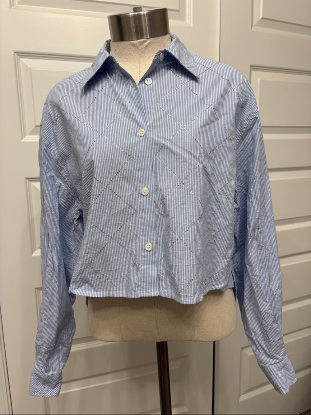 Jason Wu Cropped Light Blue Pinstripe Button-Up Shirt Diamond Grid Rhinestones